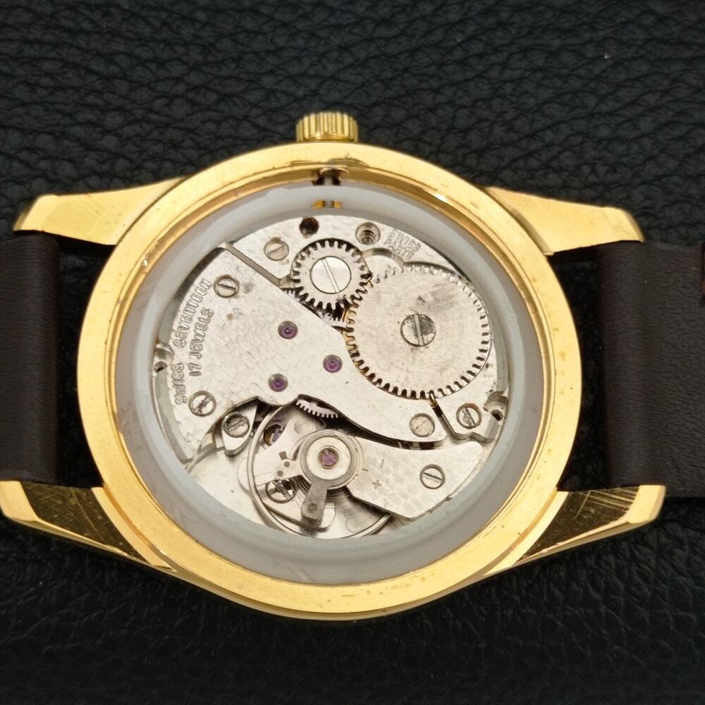 Vintage 1973 Roamer Manual Mens Gold Watch W/Leather Strap & Red accents - Picture 9 of 9